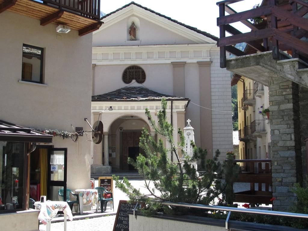 Miramonti Hotel Valtournenche Exterior foto