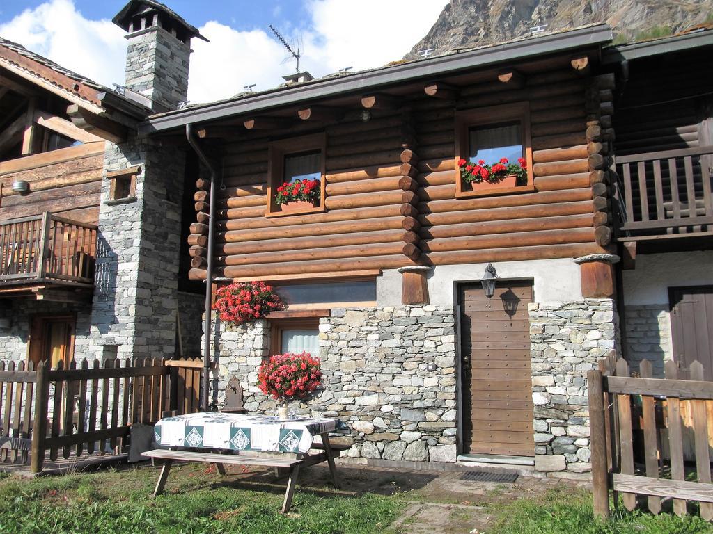 Miramonti Hotel Valtournenche Exterior foto