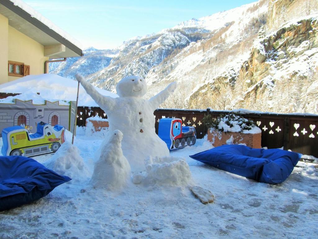 Miramonti Hotel Valtournenche Exterior foto