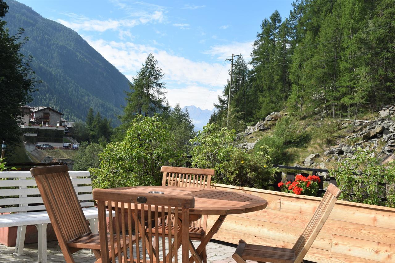 Miramonti Hotel Valtournenche Exterior foto